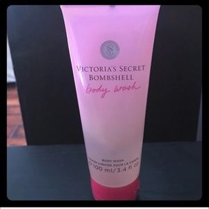 Victoria’s Secret Bombshell body wash